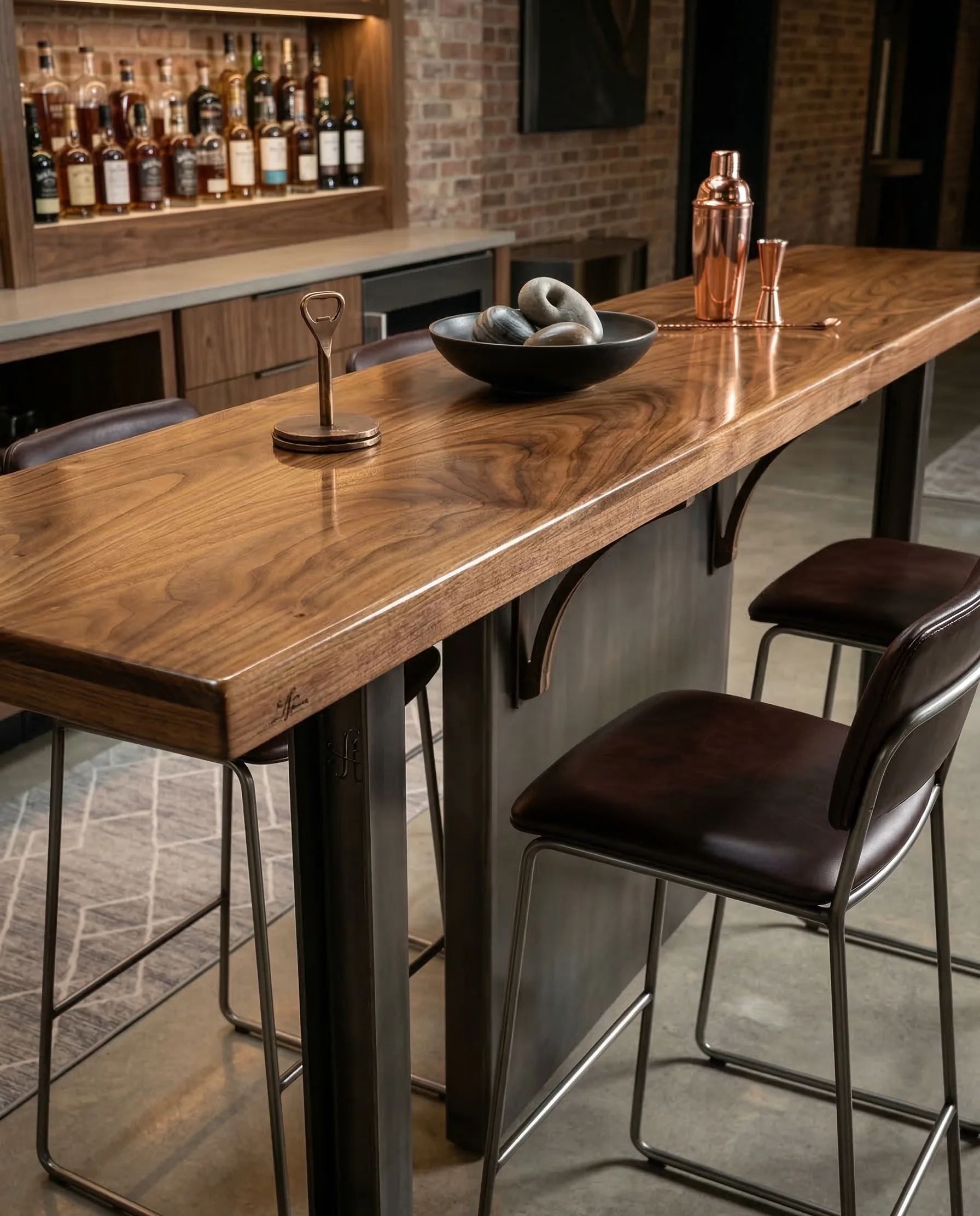 Masa Ciresu - piesa realizata in atelier Artizan Lemn